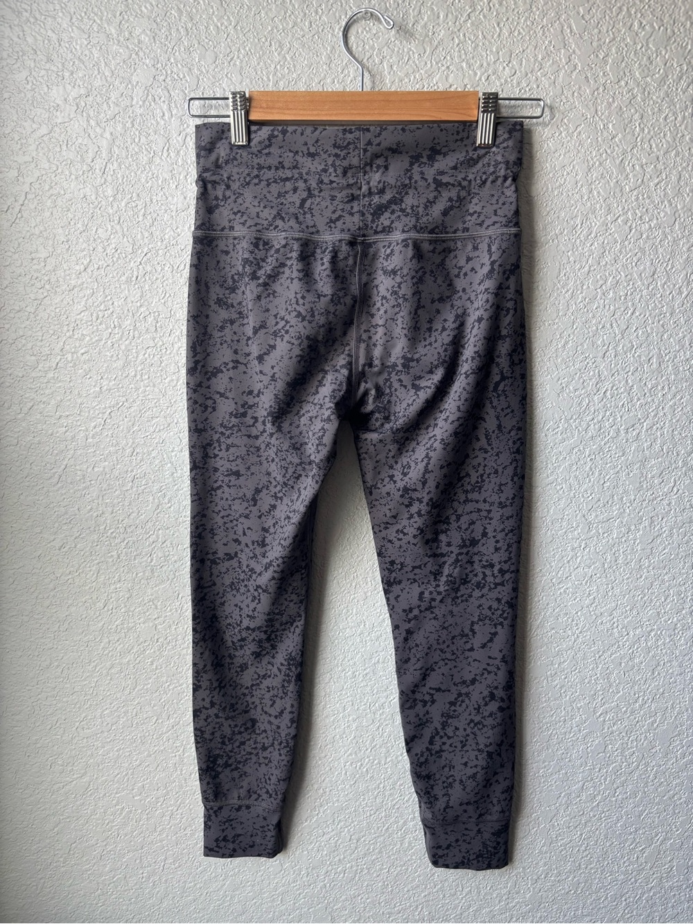 Vuori Everyday Leggings - Picture 3 of 4